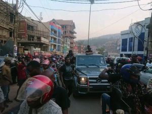 Youssoupha dans les rues de Bukavu, crédit photo kivu5